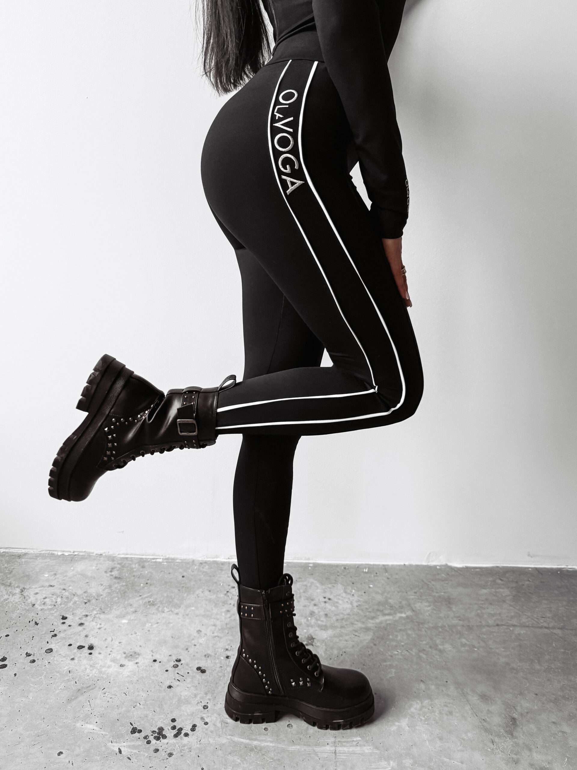 legginsy CRISI 915 Legginsy damskie CRISI 2024 - obrazek 1