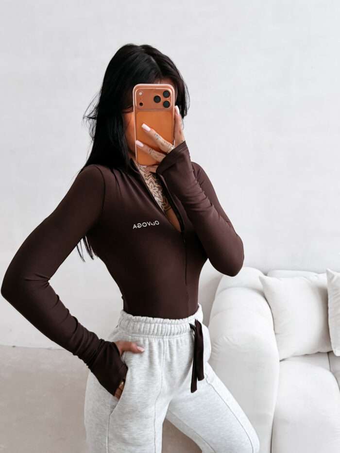 Body damskie ESSENTIAL 2026 - obrazek 4