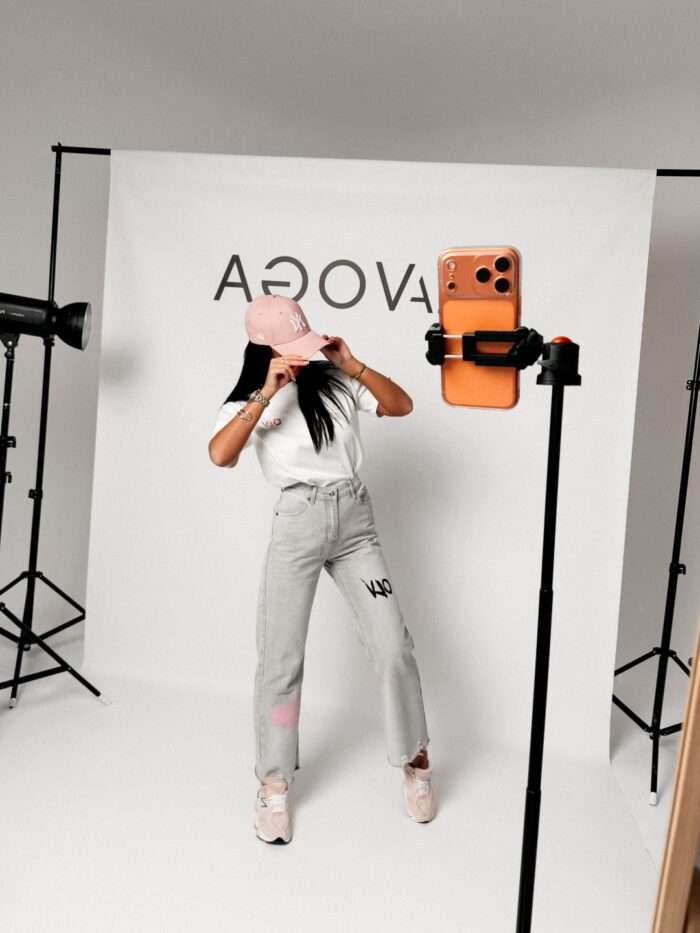 T-SHIRT DAMSKI BLUSH 2026 - obrazek 4