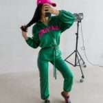 KOMPLET DAMSKI AVONI 2026