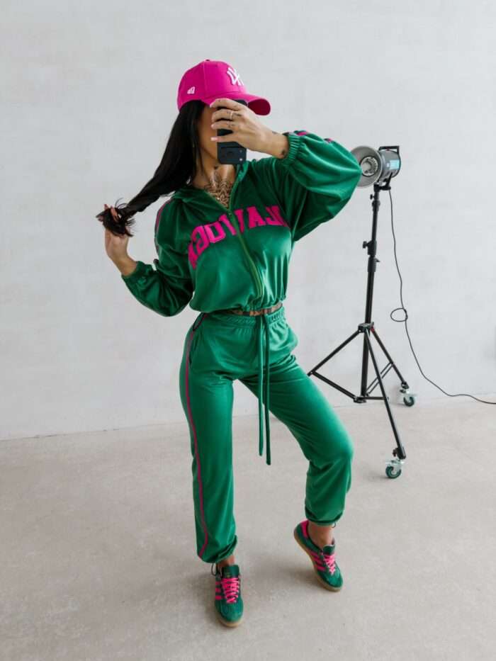 KOMPLET DAMSKI AVONI 2026 - obrazek 6