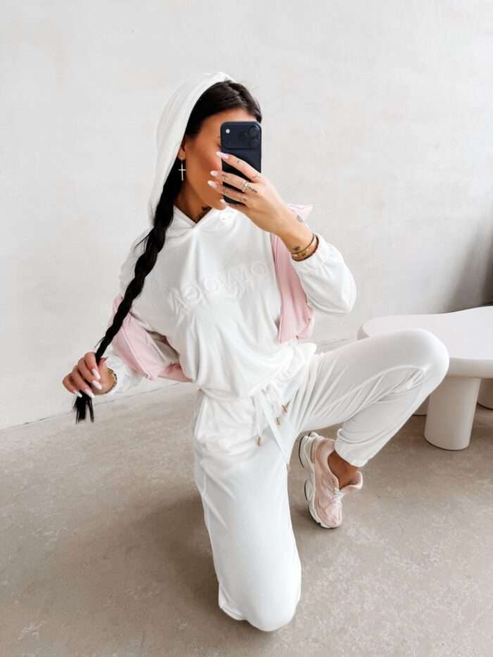 KOMPLET DAMSKI BELORE 2026 - obrazek 14