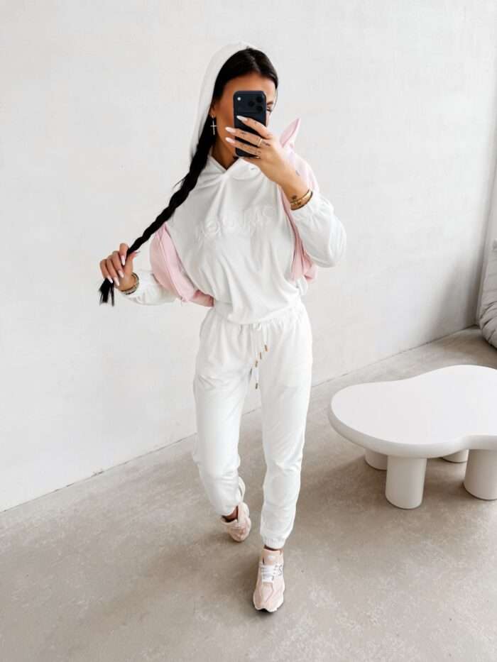 KOMPLET DAMSKI BELORE 2026 - obrazek 4