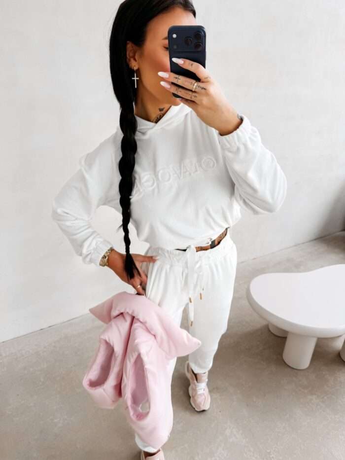 KOMPLET DAMSKI BELORE 2026 - obrazek 3