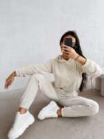 KOMPLET DAMSKI BELORE 2026 - obrazek 10