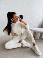 KOMPLET DAMSKI BELORE 2026 - obrazek 9