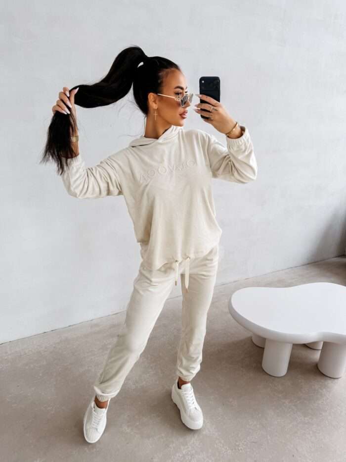 KOMPLET DAMSKI BELORE 2026 - obrazek 13