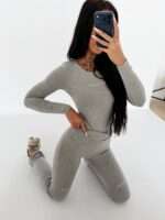 KOMPLET DAMSKI UNWIND 2026 - obrazek 15