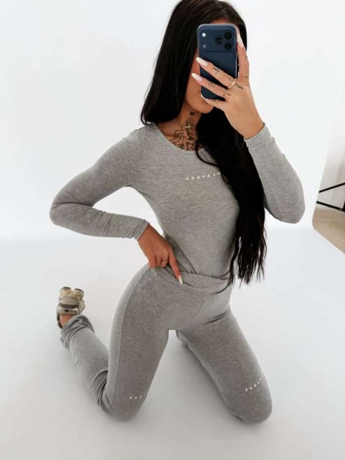 KOMPLET DAMSKI UNWIND 2026 - obrazek 15