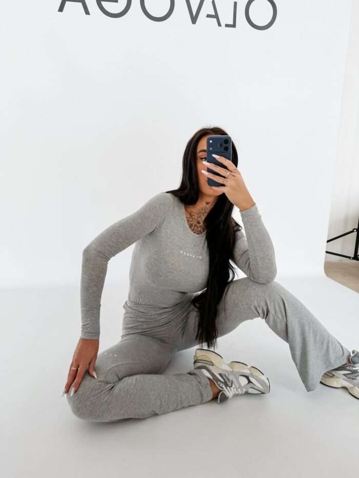 KOMPLET DAMSKI UNWIND 2026 - obrazek 13