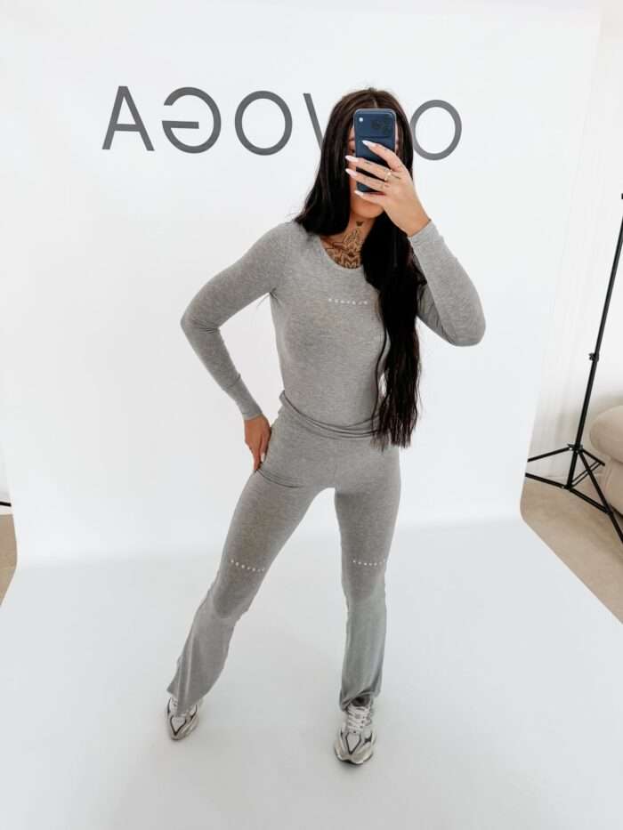 KOMPLET DAMSKI UNWIND 2026 - obrazek 11