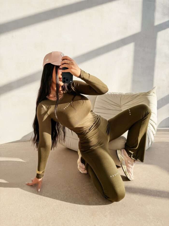 KOMPLET DAMSKI UNWIND 2026 - obrazek 5