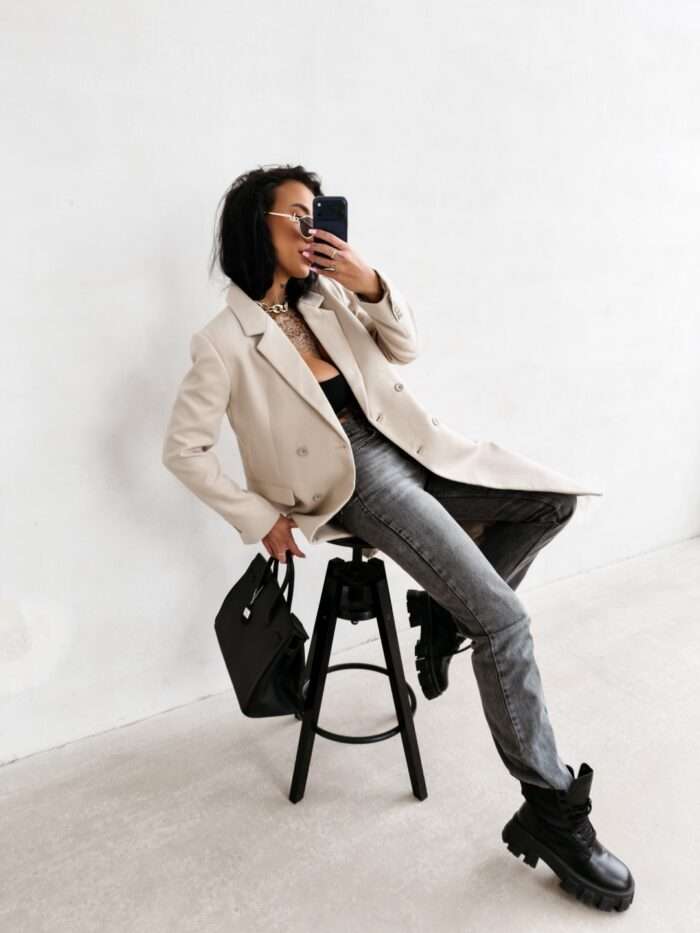 PŁASZCZ DAMSKI FONAJ 2026 - obrazek 8