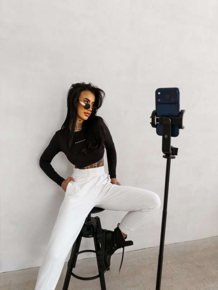 BLUZKA DAMSKA VIRA 2026 - obrazek 11