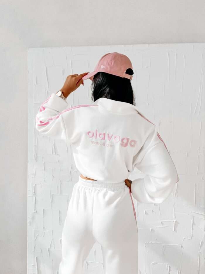 KOMPLET DAMSKI FINE FORM 2026 - obrazek 4