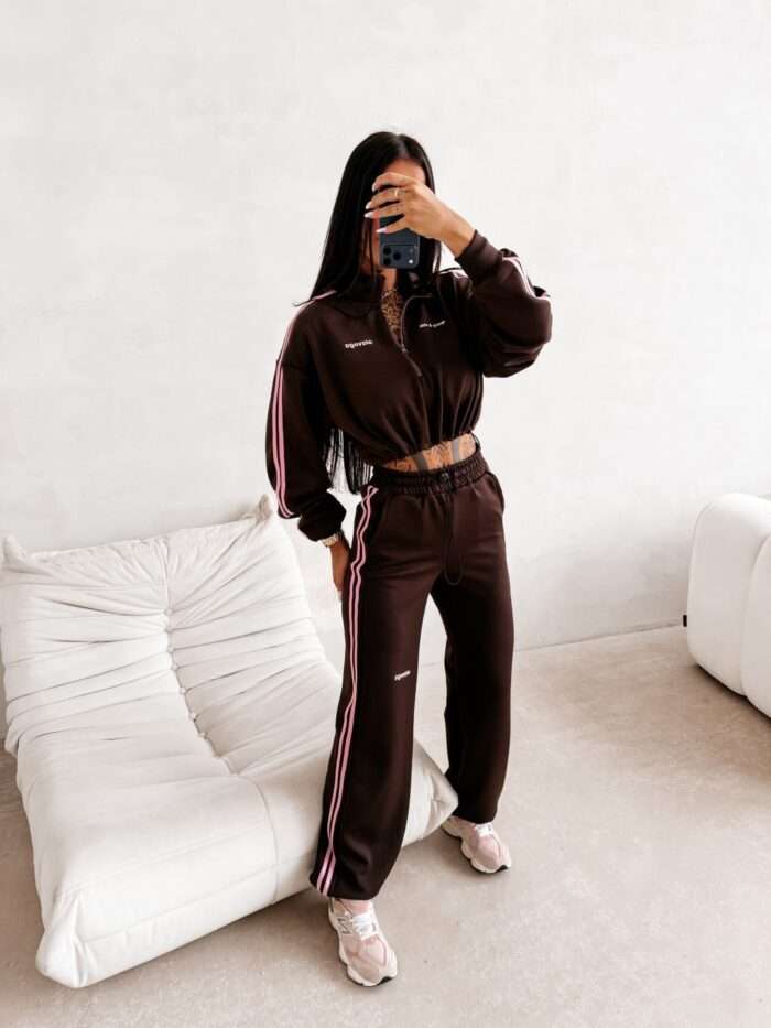 KOMPLET DAMSKI FINE FORM 2026 - obrazek 2