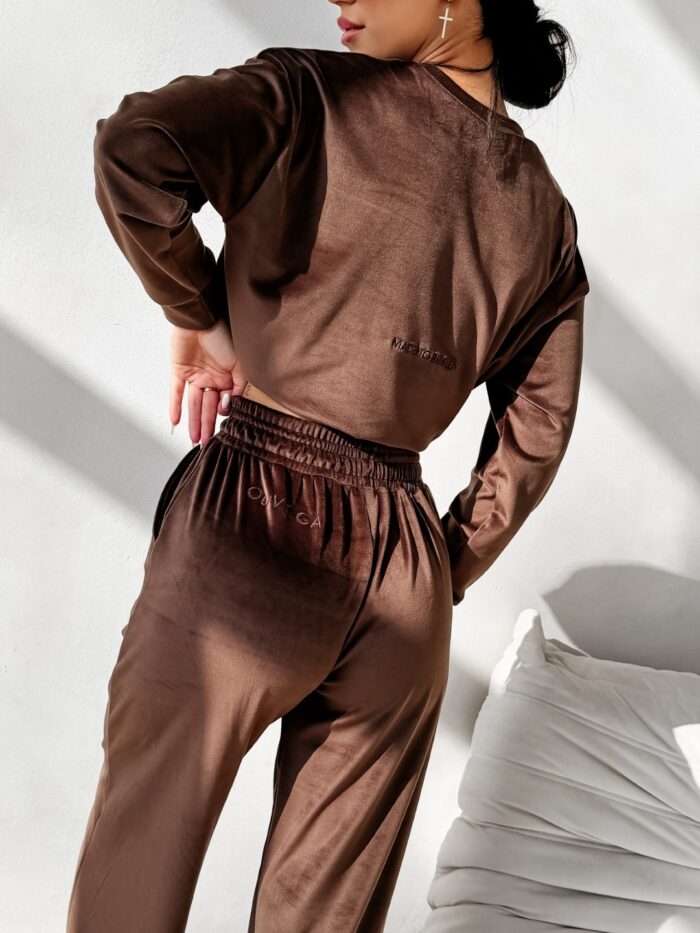 KOMPLET DAMSKI IMPERIAL 2026 - obrazek 3