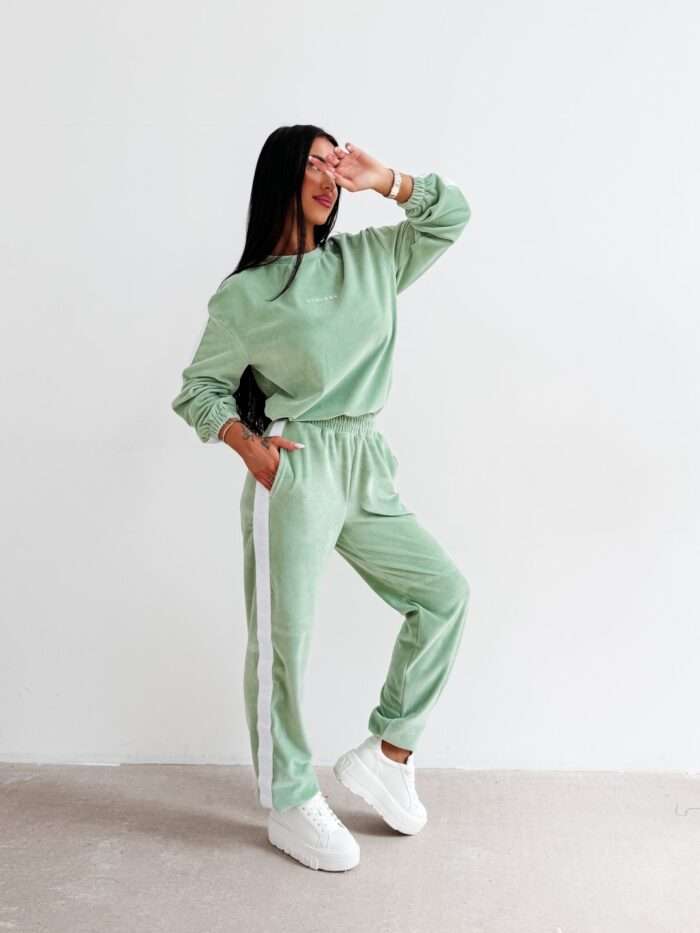 KOMPLET DAMSKI NOELLE 2026 - obrazek 16