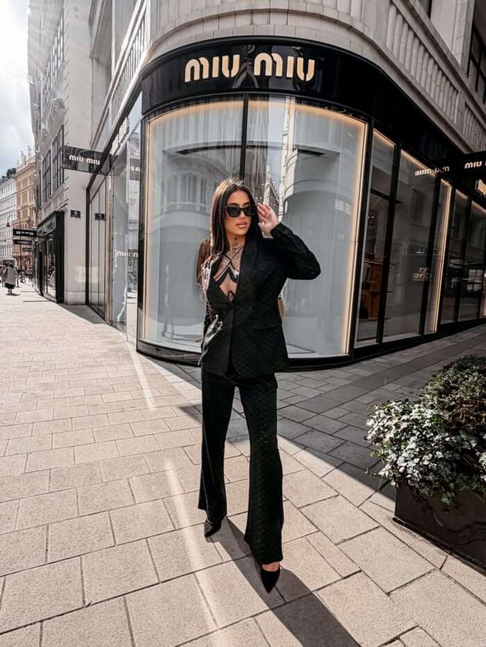 KOMPLET DAMSKI TRACY 2026 - obrazek 9