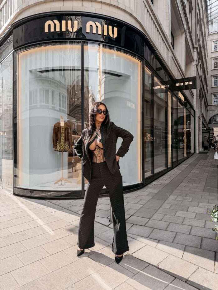 KOMPLET DAMSKI TRACY 2026 - obrazek 7