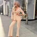 KOMPLET DAMSKI TRACY 2026