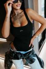 BODY DAMSKIE AKOPI 2026