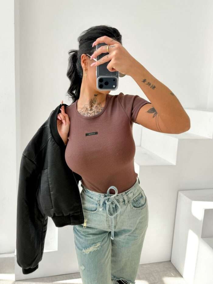 T-SHIRT DAMSKI MOVENA 2026 - obrazek 8